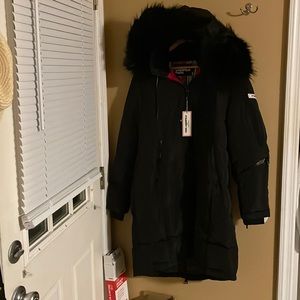 Limited edition ski Karl Lagerfeld jacket size extra large